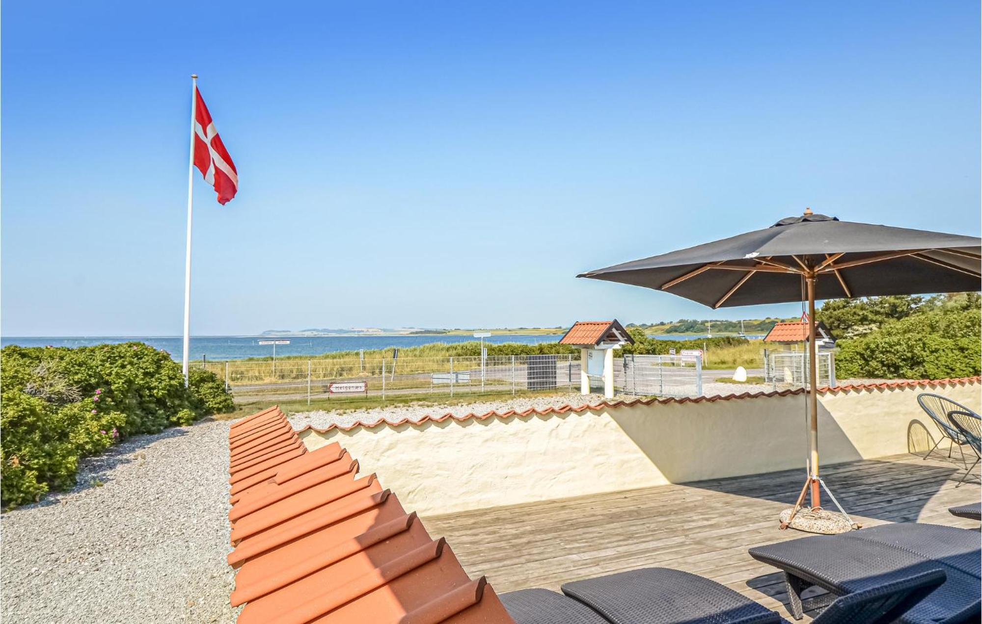Strandhuset Knebel Luaran gambar