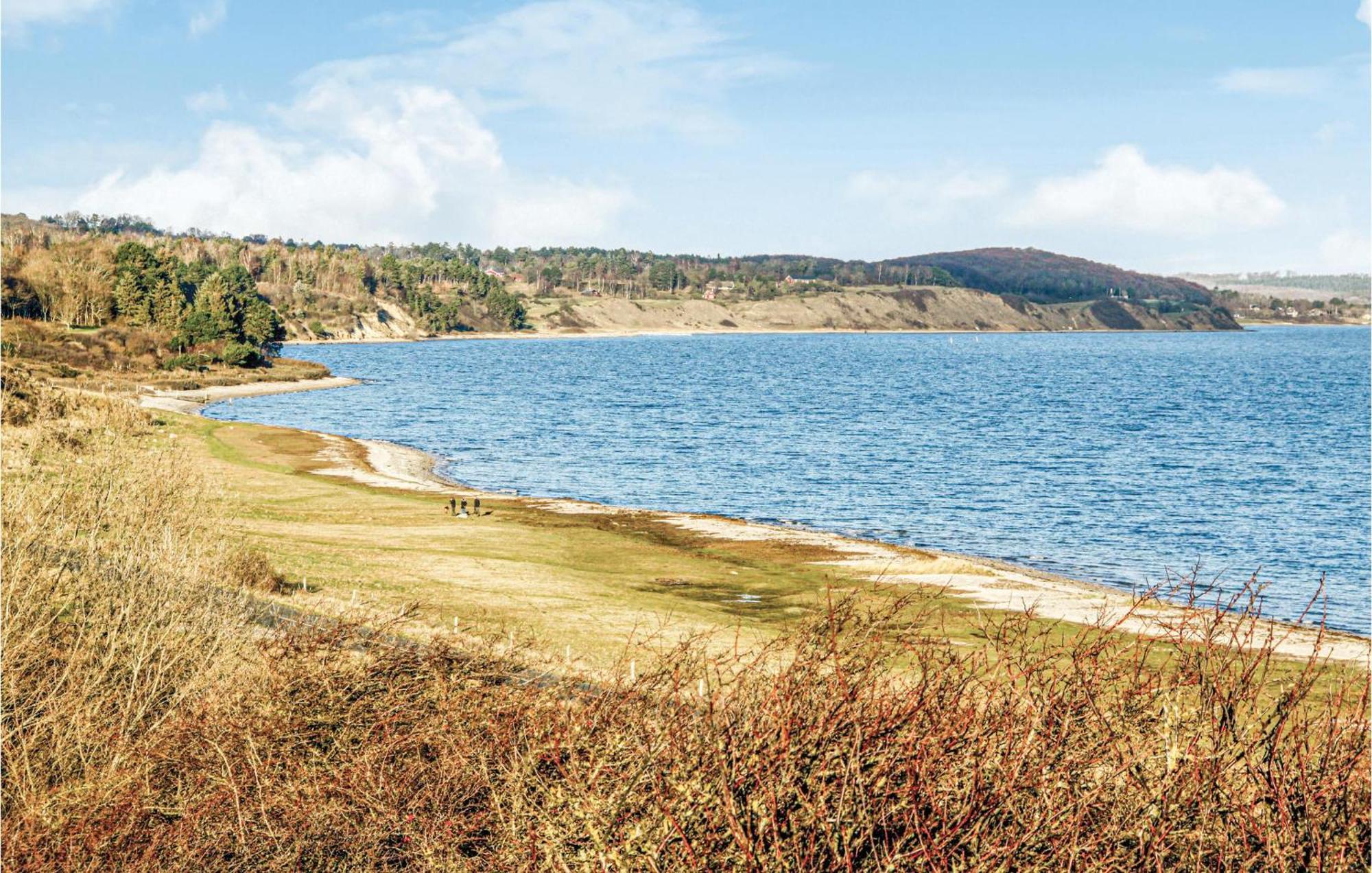 Strandhuset Knebel Luaran gambar
