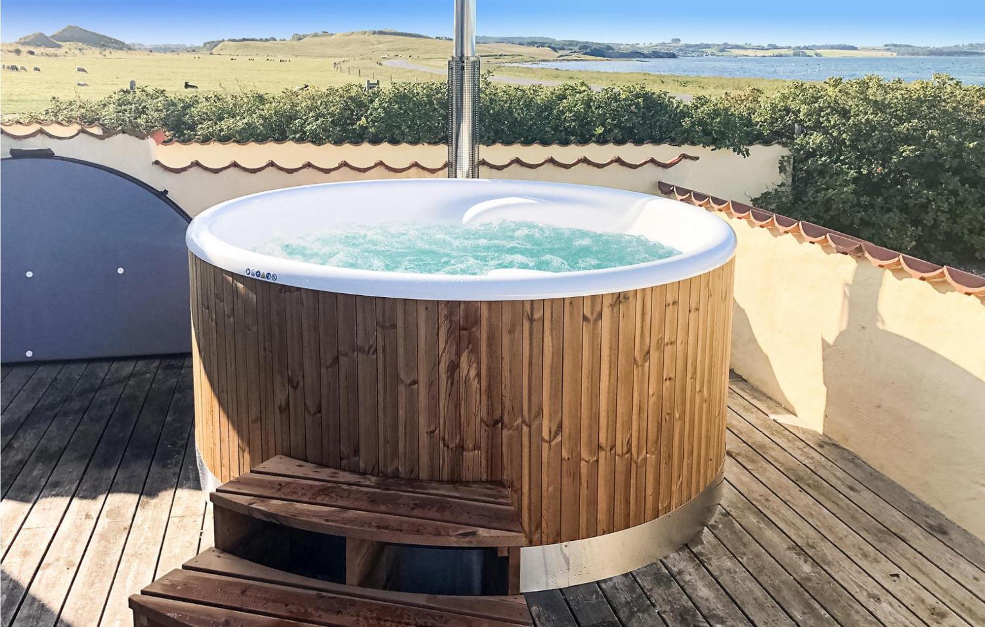 Strandhuset Knebel Luaran gambar